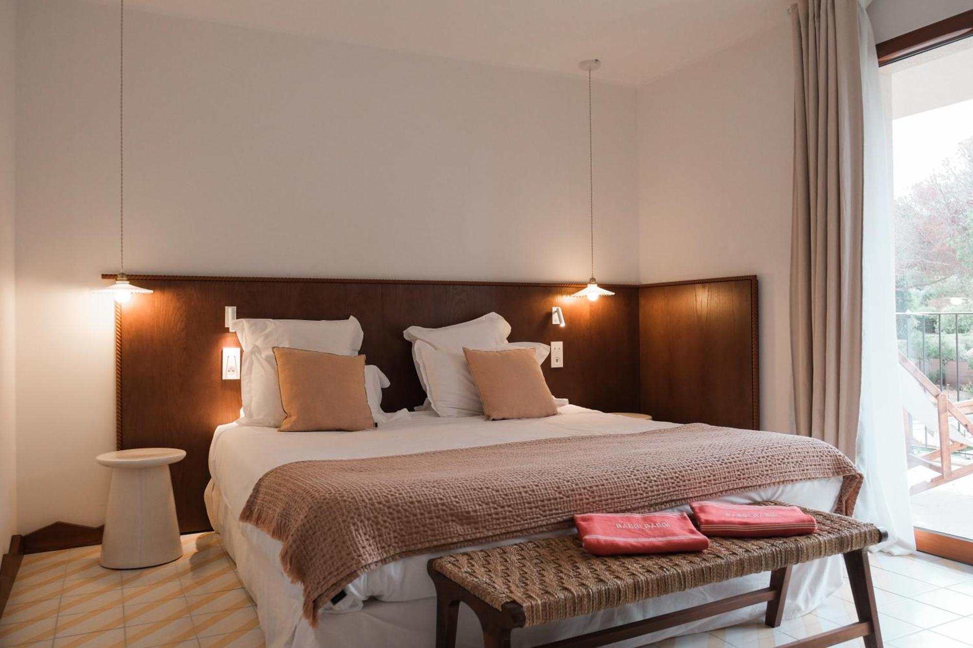 Boutique Hotel Responsable Et Restaurant Basgi Basgi Saint-Florent  Room photo